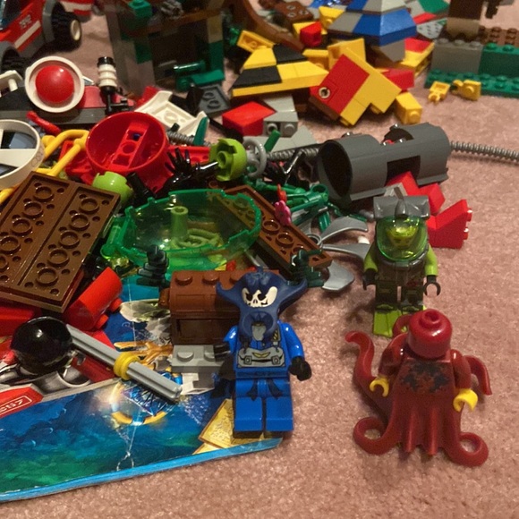 Random Lego Bundle - Picture 2 of 5